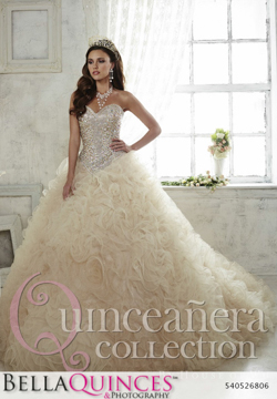 26806 champagne quinceanera collection bellaquinces photography