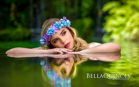 bella-quinces-villa-blanca-waterfall