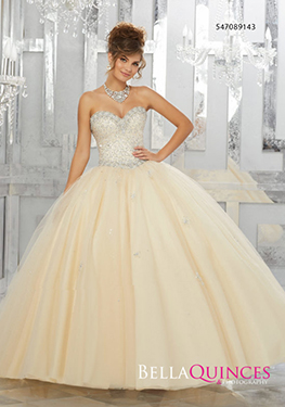 Morilee Vizcaya Dresses for Quinceanera Photography Quinces Miami 